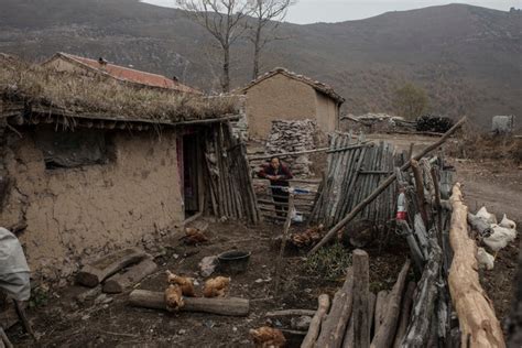 china neglecting rural areas